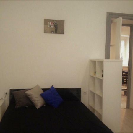 Studio Apartment Diana Rijeka Bagian luar foto