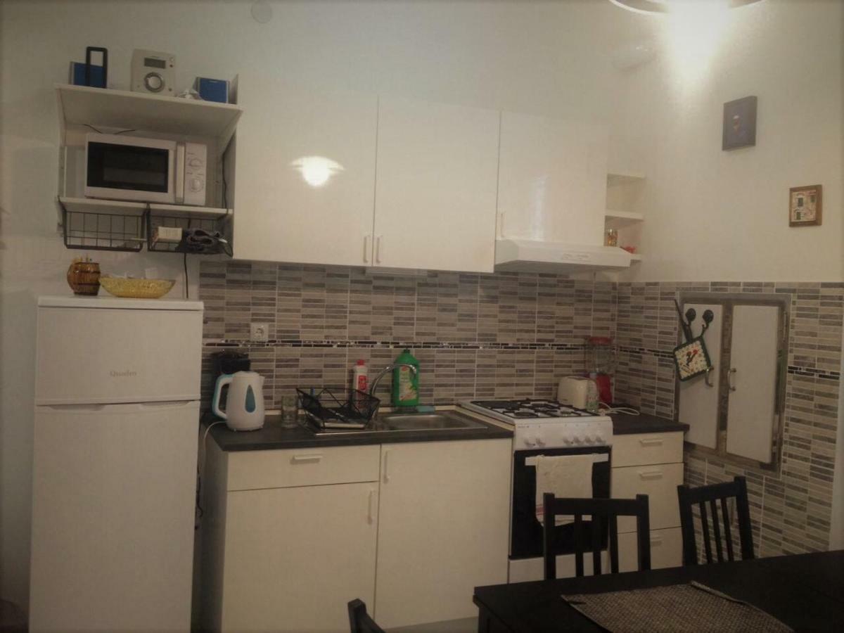 Studio Apartment Diana Rijeka Bagian luar foto