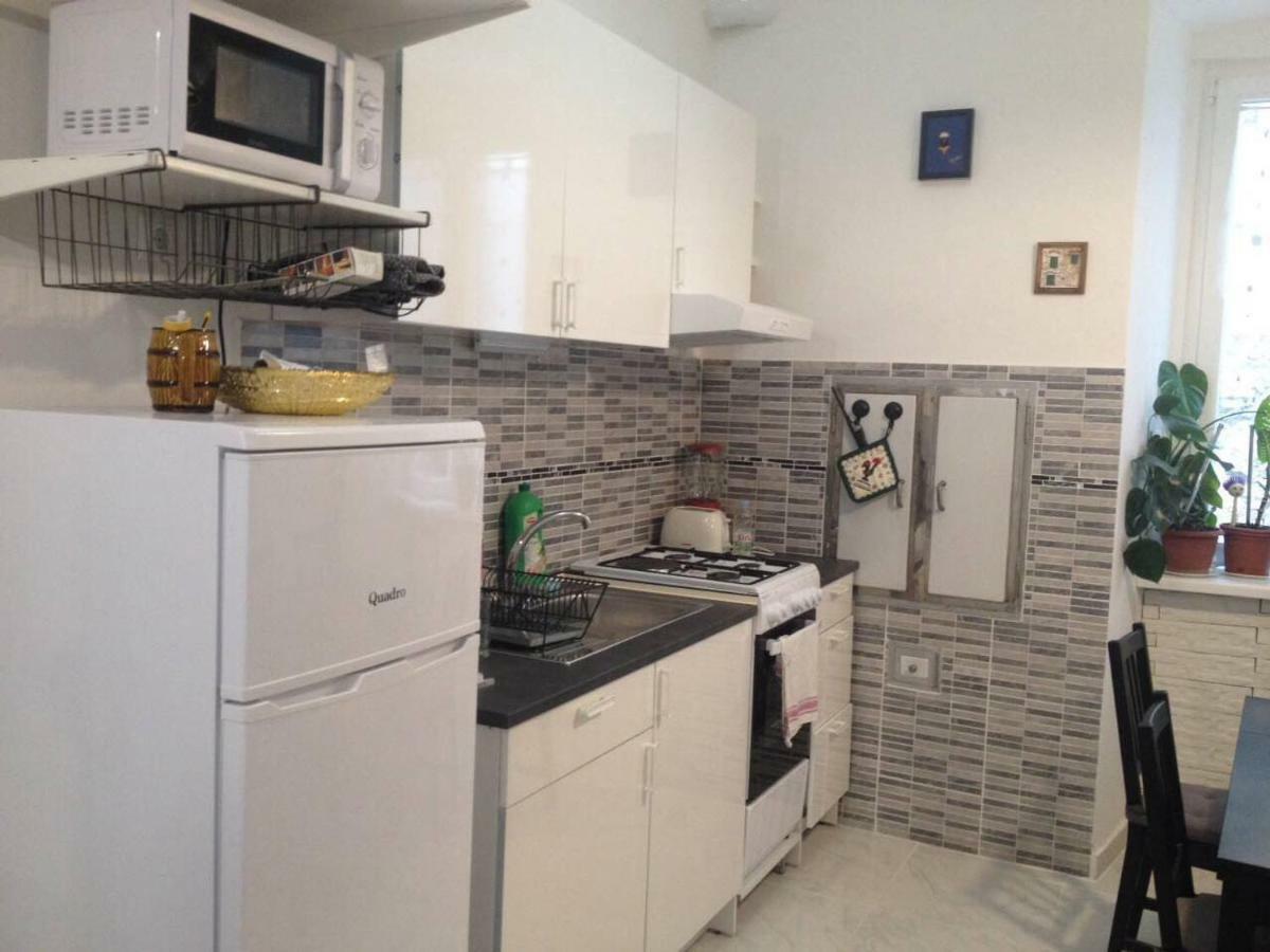 Studio Apartment Diana Rijeka Bagian luar foto